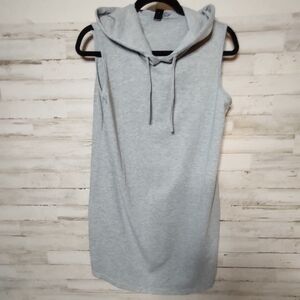 Grey pull over hoodie NEW